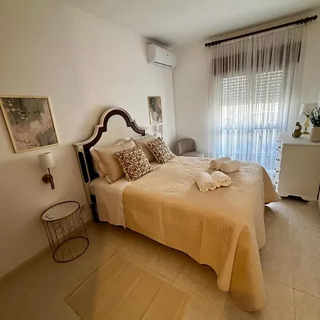 Peramar House *